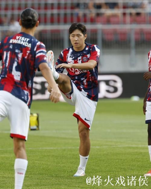 法甲-李刚仁与内维斯建功 巴黎圣日耳曼3-0完胜勒阿弗尔 法甲-李刚仁与内维斯建功 巴黎圣日耳曼3-0完胜勒阿弗尔